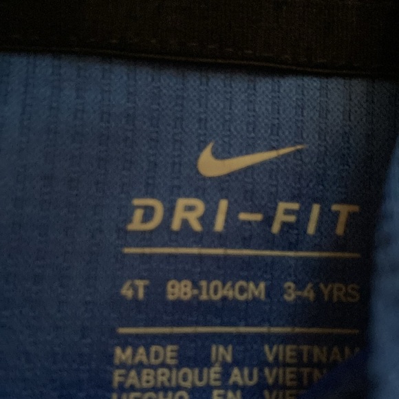 Bundle of 6 Nike hoodies, pull over & 3 sweatpants. Total of 9 items - Picture 10 of 16